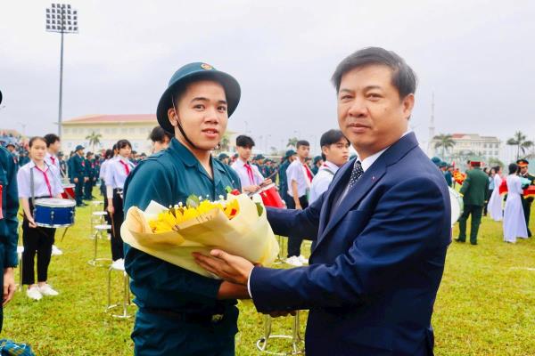 Hơn 2.500 thanh niên tỉnh Quảng Nam nô nức lên đường nhập ngũ