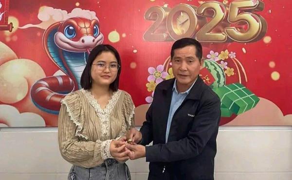 Vàng về với chủ