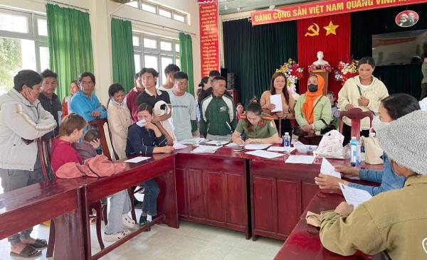 Cấp giấy thông hành cho công dân tại các xã biên giới