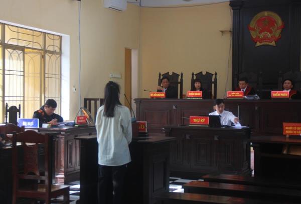 Cô gái trẻ làm giả sổ đỏ chiếm đoạt gần 2 tỷ đồng trả nợ