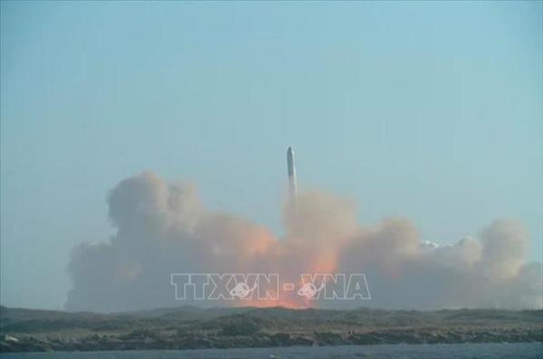 Siêu tên lửa Starship của SpaceX - tâm điểm trước giờ G