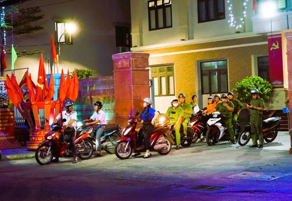 Ra quân lập lại trật tự đô thị, an toàn giao thông trên địa bàn Hòa Thọ Đông