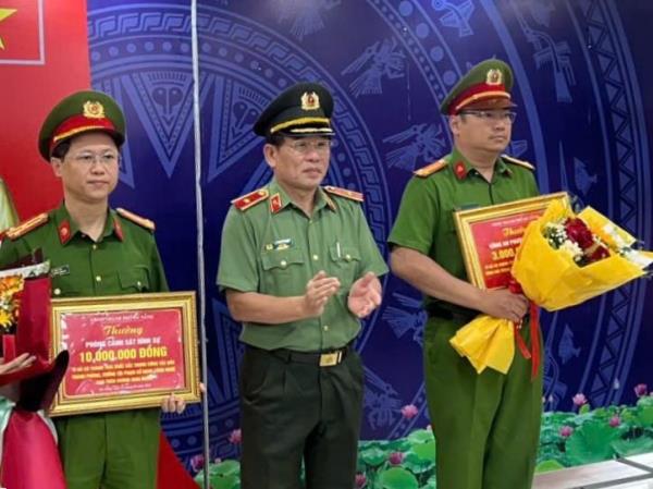 Phá đường dây tội phạm liên tỉnh, Cảnh sát hình sự Đà Nẵng được khen thưởng 10 triệu đồng