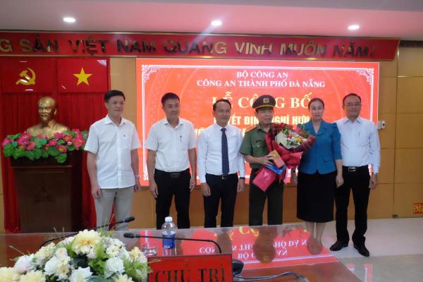 Công an TP Đà Nẵng tổ chức lễ công bố quyết định nghỉ công tác đối với Đại tá Trần Đình Liên