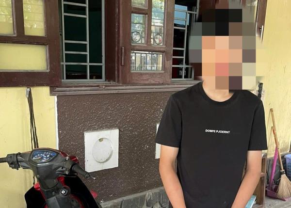 Trộm đêm gặp tuần tra 8394