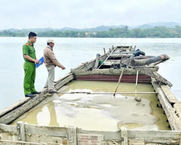 Sa tặc lại sa lưới