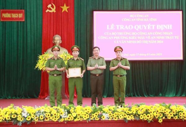 Ghi ở Công an phường đạt kiểu mẫu về ANTT và văn minh đô thị