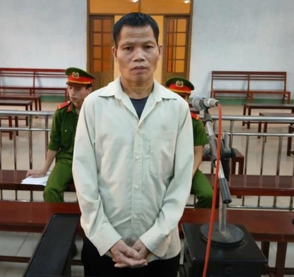 Gã cha dượng đốn mạt