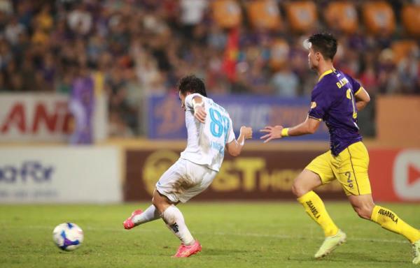 Nhìn lại vòng 21 V.League 2024/25: Thép đã tôi thế đấy