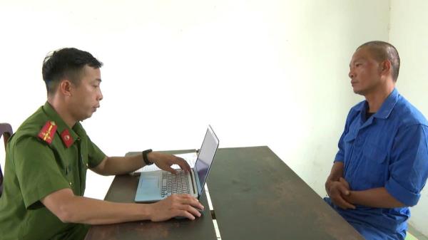 Khởi tố bị can cố ý làm hư hỏng bảo vật quốc gia ngai vàng triều Nguyễn