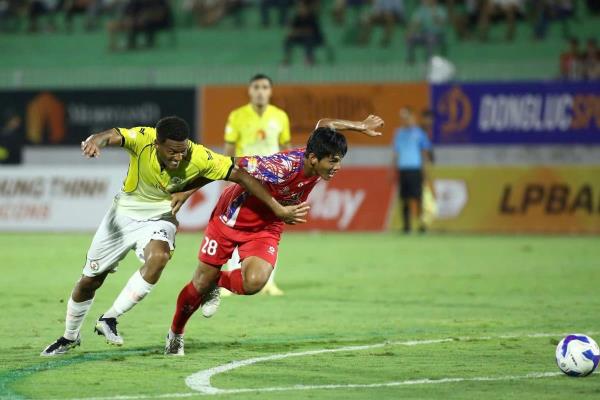 Vòng 25- V.League 2024-2025: Hao binh tổn tướng