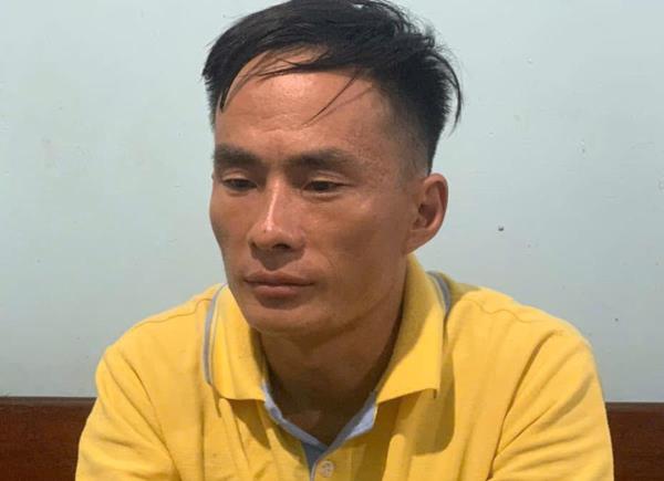 Sa lưới khi vừa hồi hương