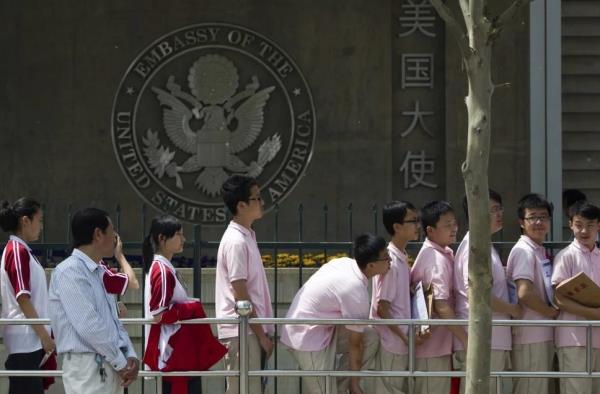 Mỹ nối lại việc cấp thị thực cho sinh viên