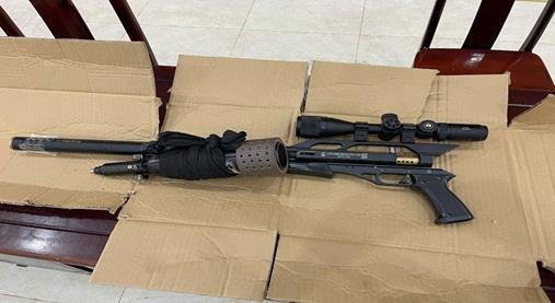 Tạm giữ 3 đối tượng sử dụng súng hơi trái phép