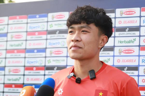 HAGL chia tay thêm Phạm Lý Đức