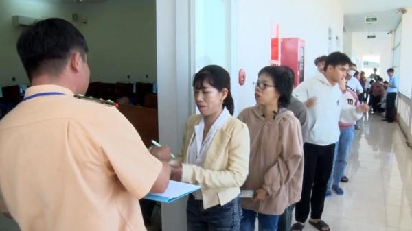 Gia Lai tổ chức thi sát hạch, cấp giấy phép lái xe cho hơn 10.000 thí sinh