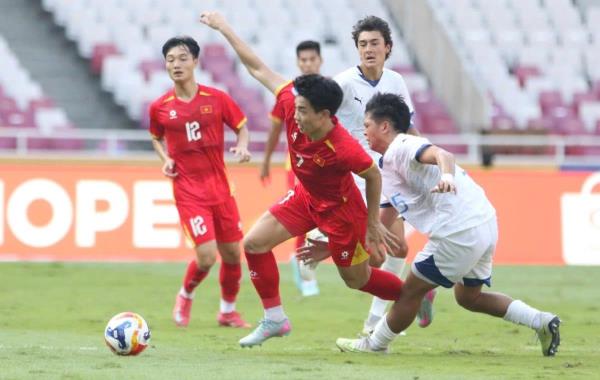 Đôi chân  cái đầu