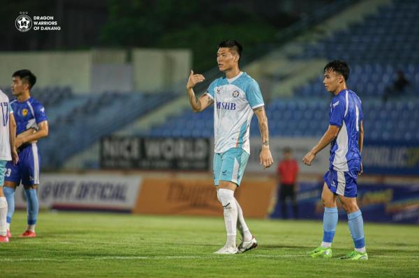 Kim Dong Su chính thức thành người của SHB Đà Nẵng
