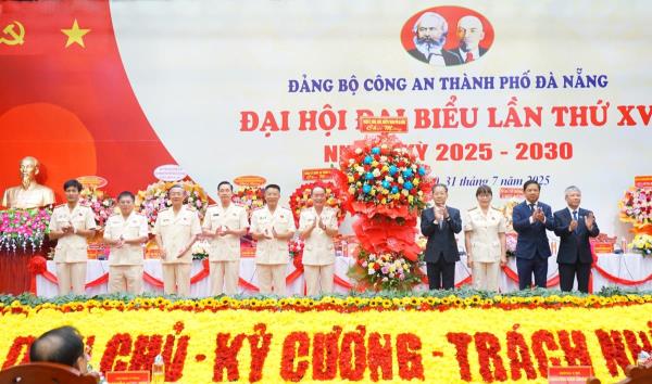 Long trọng khai mạc Đại hội đại biểu Đảng bộ Công an TP Đà Nẵng lần thứ XV, nhiệm kỳ 2025 - 2030