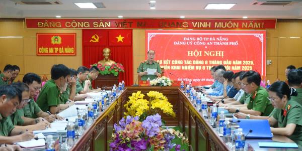 Công an TP Đà Nẵng sơ kết công tác Đảng: Vừa củng cố tổ chức, vừa giữ vững ổn định xã hội