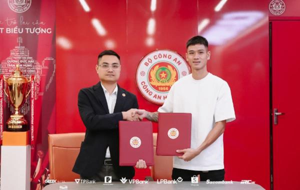 CLB Công an Hà Nội chiêu mộ thêm thủ môn