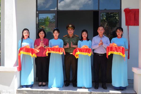 An cư giữa đại ngàn