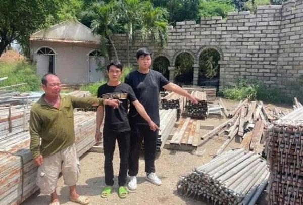 Bắt 6 người trộm giàn giáo ở dự án chỉnh trang bãi biển