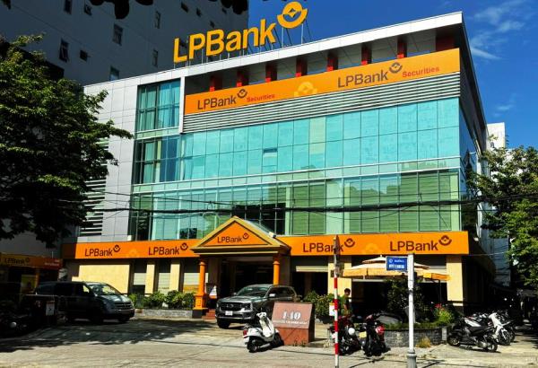 Một số tồn tại, thiếu sót trong hoạt động tài chính, ngân hàng