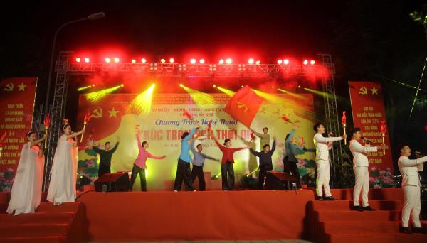 Đặc sắc Chương trình nghệ thuật đặc biệt Khúc tráng ca