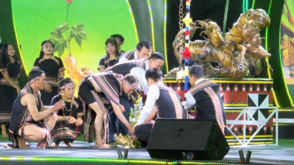 Khai mạc Lễ hội Sâm Ngọc Linh 2025: Ngọc Linh – Kỷ nguyên vươn mình