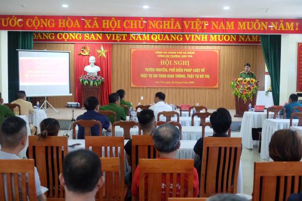 Tuyên truyền pháp luật về trật tự an toàn giao thông và trật tự đô thị