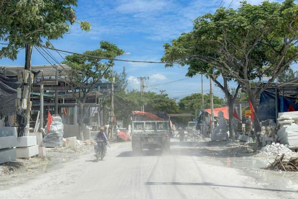 Bao giờ mới chấm dứt tình trạng ô nhiễm tại Làng đá Non Nước?