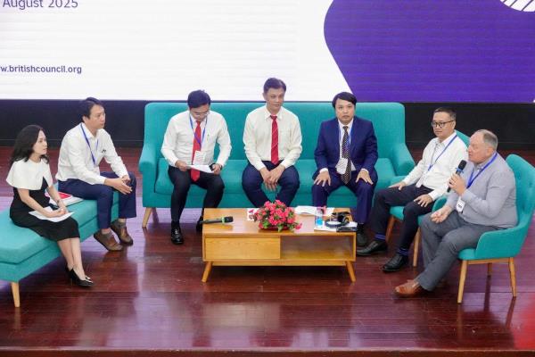 Đưa tiếng Anh thành ngôn ngữ thứ hai trong trường học