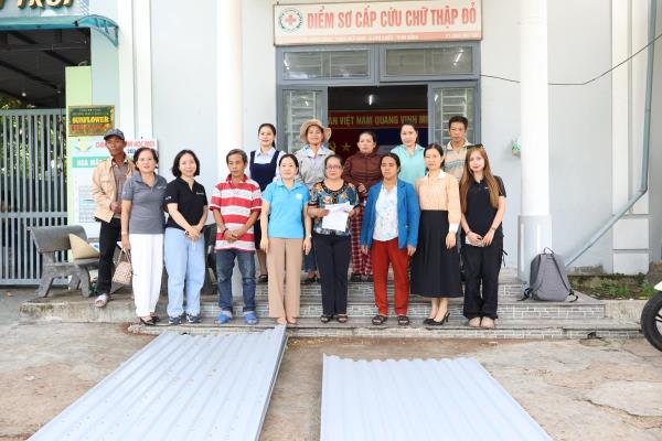 Phường Hải Vân hỗ trợ trên 50 triệu đồng cho người nghèo, người khó khăn