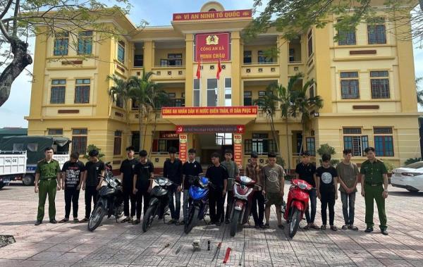 Côn đồ làng hết đường làm càn