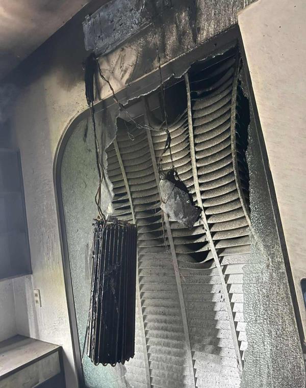 Trời nóng điều hòa nổi nóng