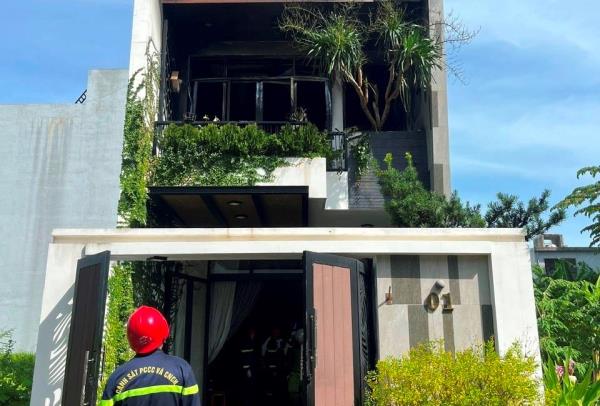 Bà hỏa xông nhà