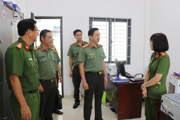 Lực lượng Công an phường phải thực sự chủ động, gần dân, sát dân, vì dân