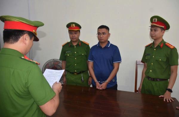 Lừa 15 tỷ đồng với chiêu đáo hạn ngân hàng