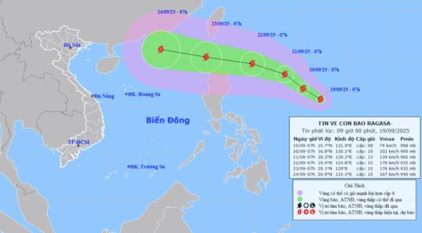 Bão Ragasa có thể giật trên cấp 17, áp sát Biển Đông