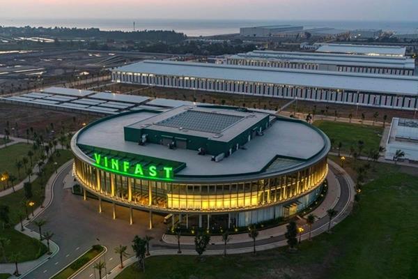 Vingroup khởi kiện cá nhân, tổ chức đưa tin sai sự thật về tập đoàn