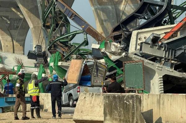 Lại xảy ra vụ sập cần cẩu ở Thái Lan