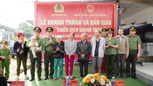 Lan tỏa hình ảnh người chiến sĩ Công an Gần dân nhất