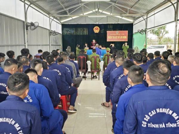 Phòng ngừa tái nghiện và ngăn chặn tội phạm ma túy từ những phiên tòa lưu động, trực tuyến tại nơi giam giữ, cơ sở cai nghiện