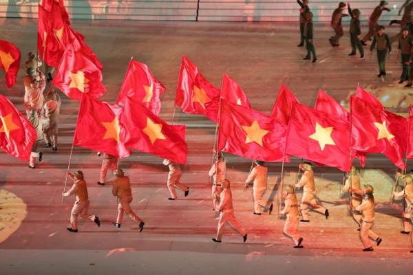 Dưới lá cờ vẻ vang của Đảng lan tỏa niềm tin và khát vọng phát triển