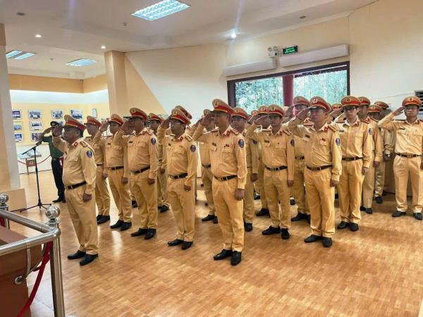 Lực lượng Cảnh sát giao thông Công an TP Đà Nẵng về nguồn