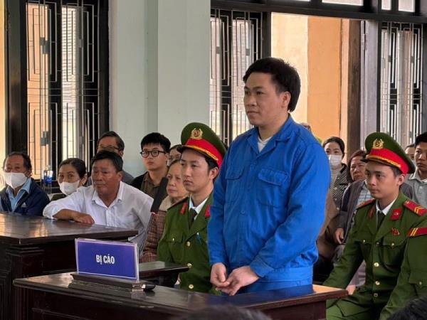 Tử hình kẻ nhắn vợ Chuẩn bị bốn cái quan tài rồi xuống tay tàn độc