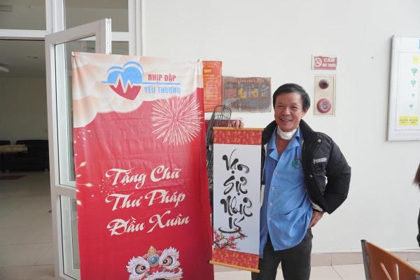 Xuân yêu thương sưởi ấm những trái tim kiên cường