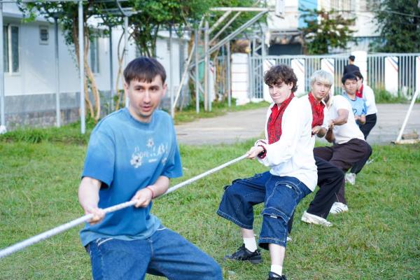 Lưu học sinh quốc tế hào hứng tham gia trải nghiệm tại Tết trong tôi- TET IN ME 2026