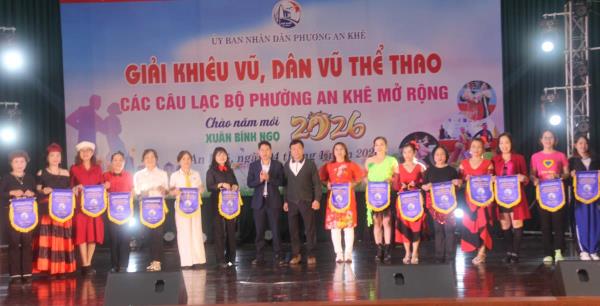 300 VĐV tham gia Giải khiêu vũ thể thao chào năm mới 2026